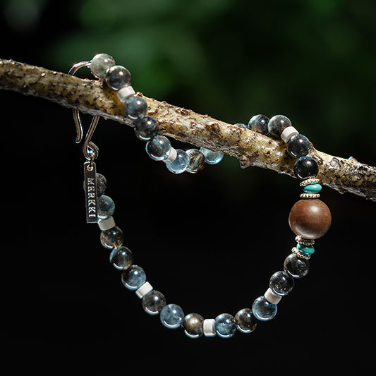 Black Hill Aquamarine beaded bracelet unisex