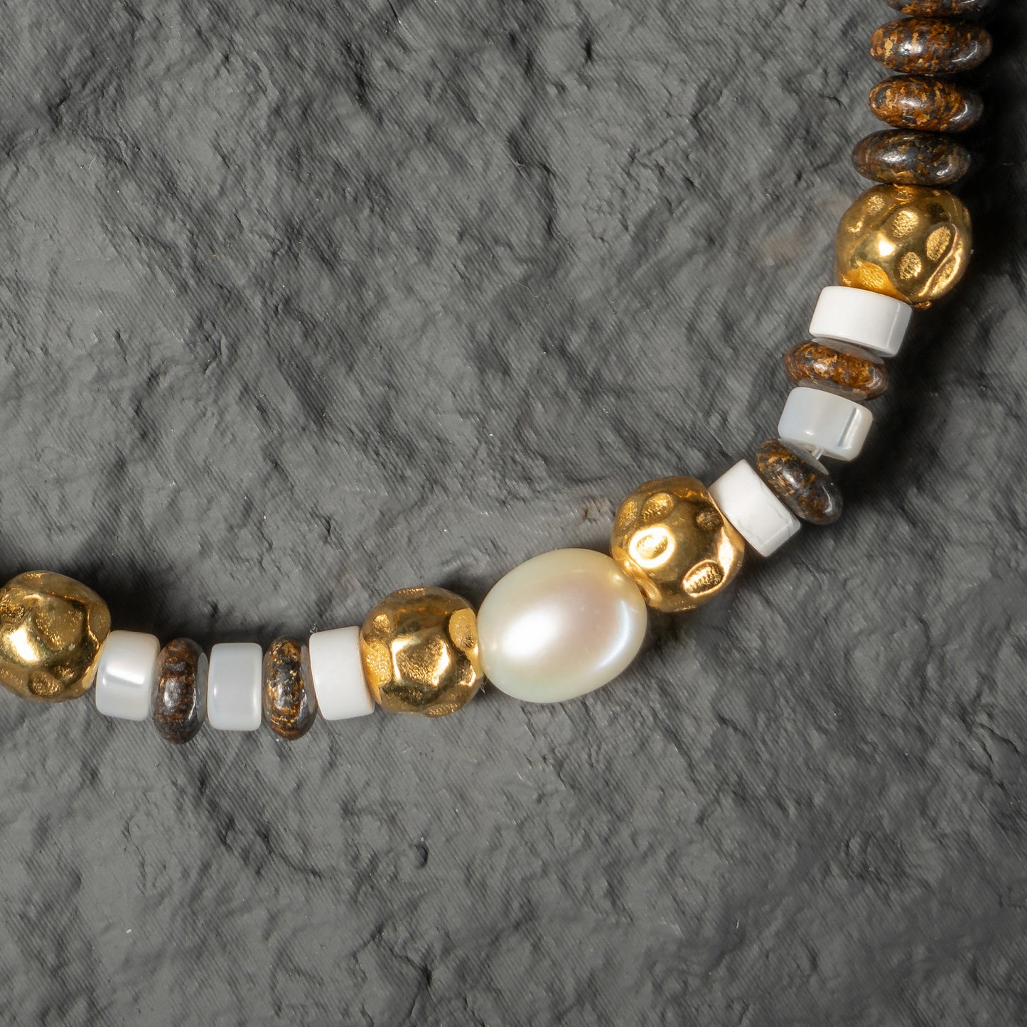 Sand Temple beaded bracelet 8mm