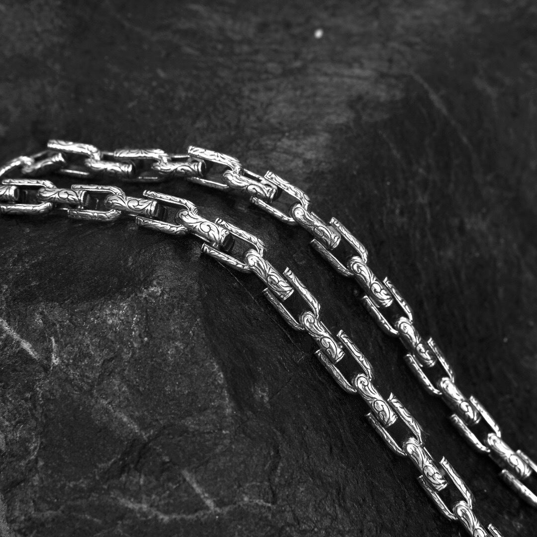 Bill | Sterling Silver Chain Necklace with Engraved Pattern